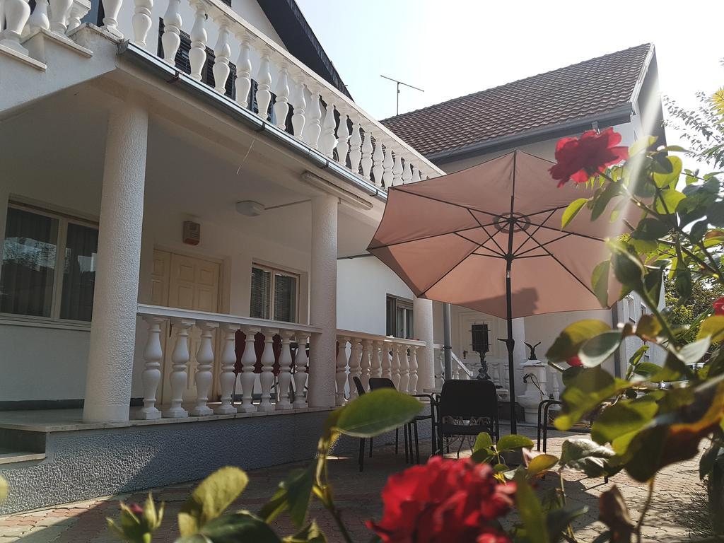 Apartments Vila White House Pančevo Extérieur photo