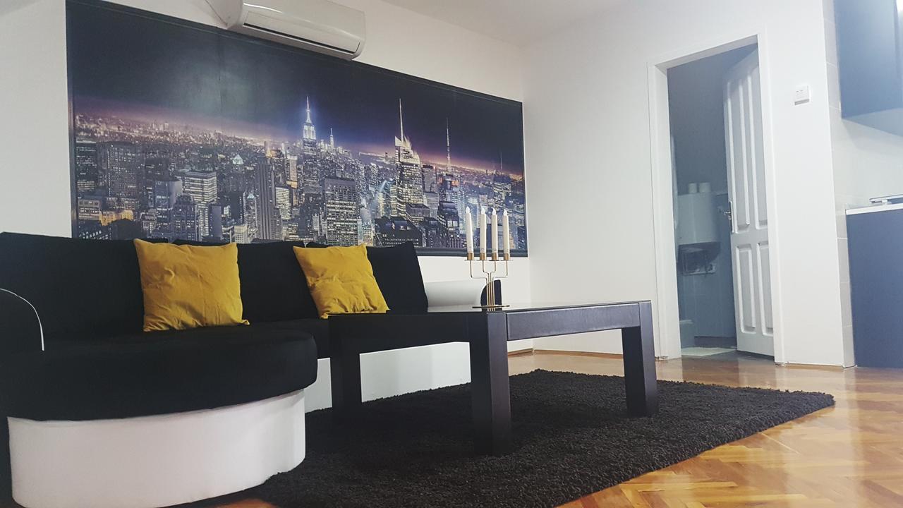 Apartments Vila White House Pančevo Extérieur photo