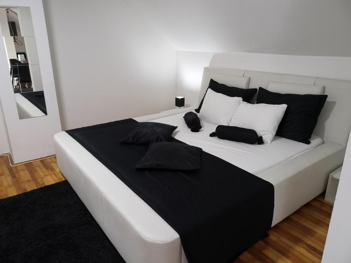 Apartments Vila White House Pančevo Chambre photo