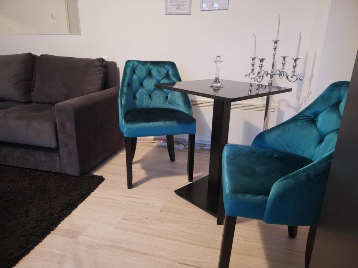 Apartments Vila White House Pančevo Extérieur photo